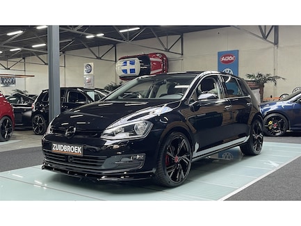 Volkswagen Golf 0