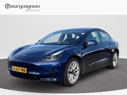 Tesla Model 3 0