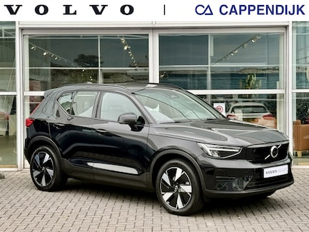 Volvo EX40 0