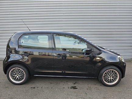Volkswagen Up! 0