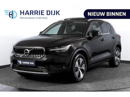 Volvo XC40 0