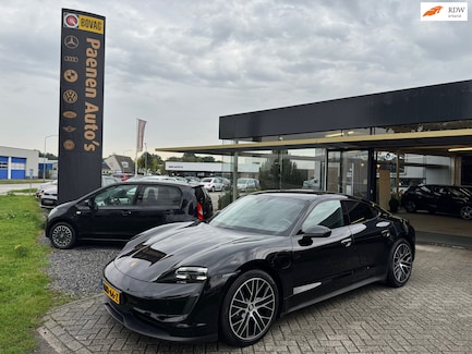 Porsche Taycan 0