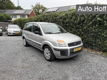 Ford Fusion 0