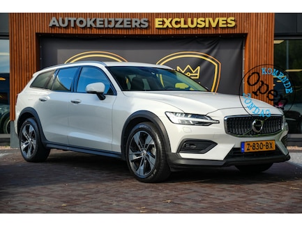 Volvo V60 Cross Country 0