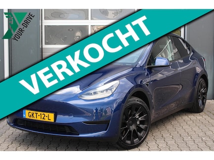 Tesla Model Y 0