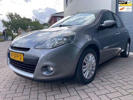 Renault Clio 0