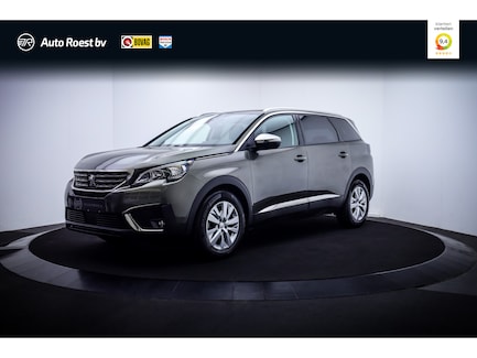 Peugeot 5008 0