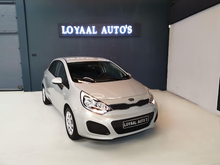 Kia Rio 0