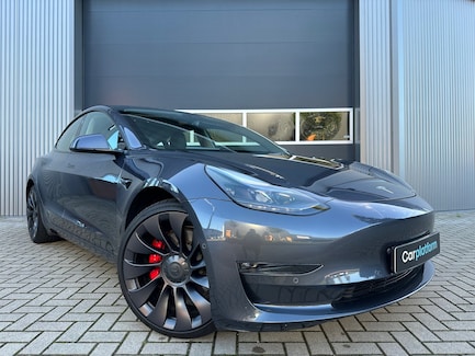 Tesla Model 3 0