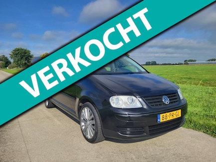 Volkswagen Touran 0