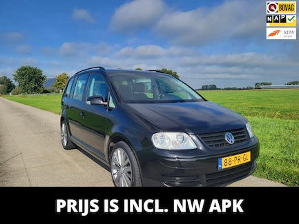 Volkswagen Touran 0