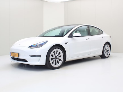 Tesla Model 3 0