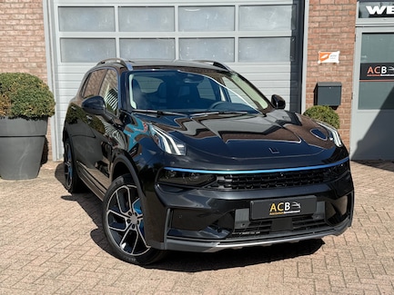Lynk & Co 01 0