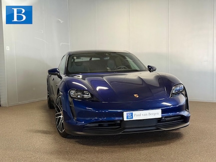 Porsche Taycan 0