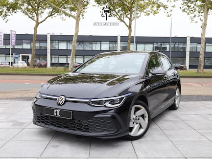 Volkswagen Golf 0