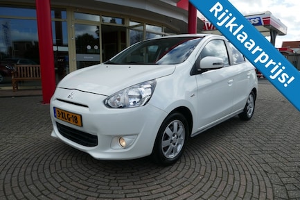Mitsubishi Space Star 0
