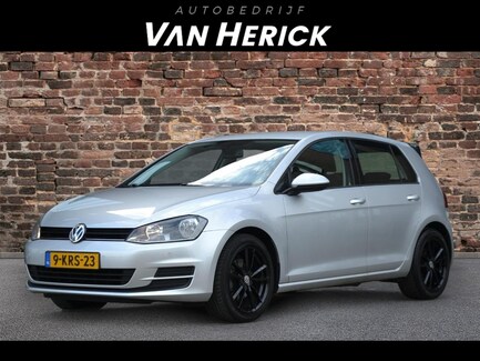 Volkswagen Golf 0