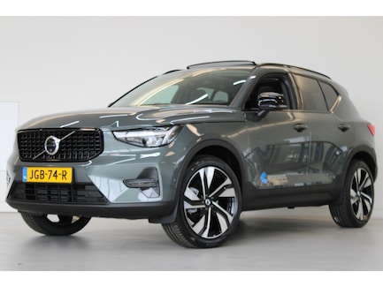 Volvo XC40 0