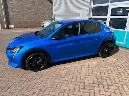 Peugeot 208 0