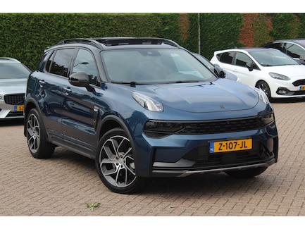 Lynk & Co 01 0