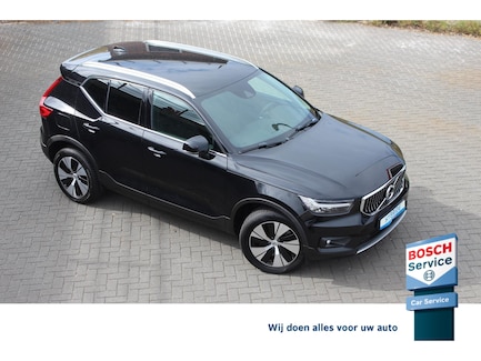 Volvo XC40 0
