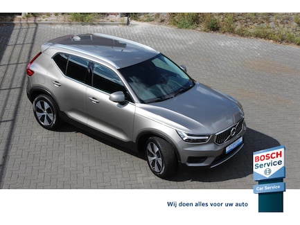 Volvo XC40 0