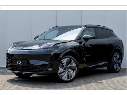 Lynk & Co 08 0