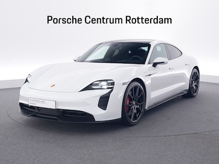 Porsche Taycan 0