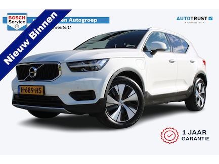 Volvo XC40 0