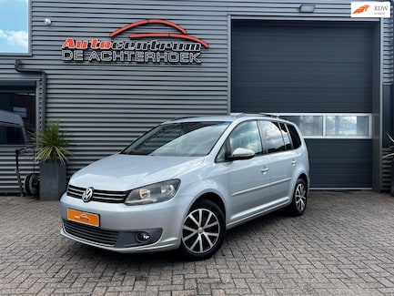 Volkswagen Touran 0