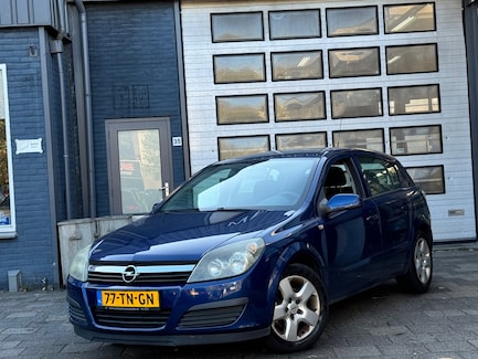 Opel Astra 0