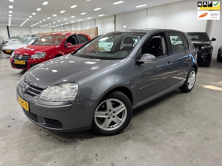 Volkswagen Golf 0