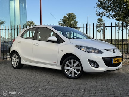 Mazda 2 0
