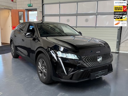 Peugeot 408 0