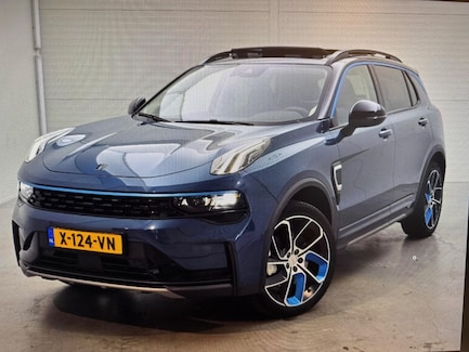 Lynk & Co 01 0