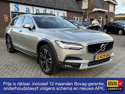 Volvo V90 Cross Country 0