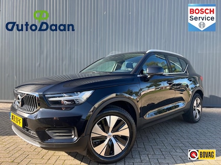 Volvo XC40 0