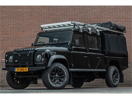 Land Rover Defender 0