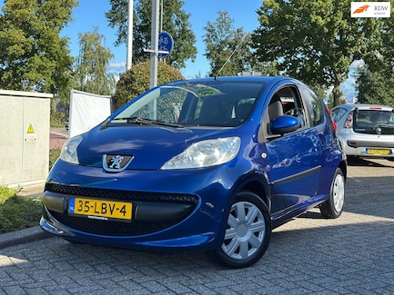 Peugeot 107 0