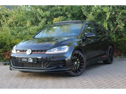 Volkswagen Golf 0