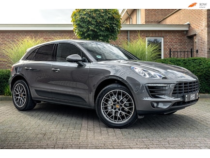 Porsche Macan 0