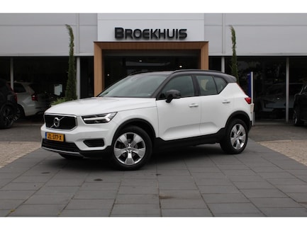 Volvo XC40 0