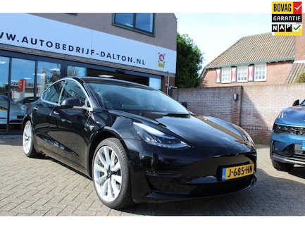 Tesla Model 3 0