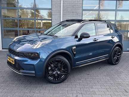 Lynk & Co 01 0