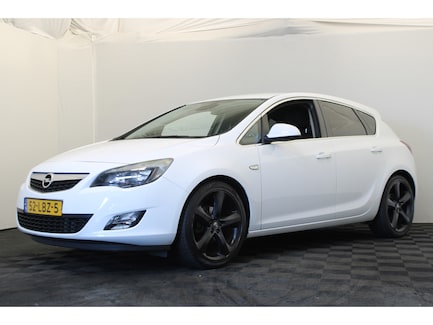 Opel Astra 0