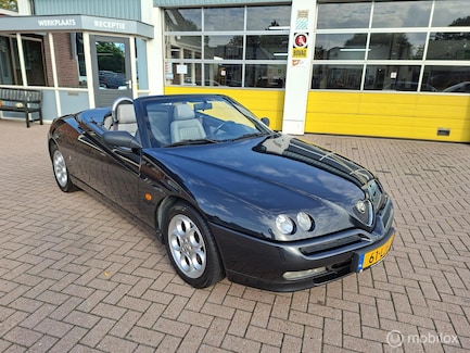 Alfa Romeo Spider 0