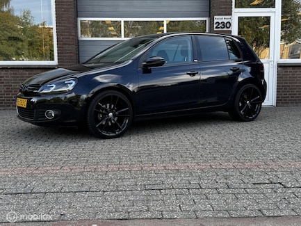 Volkswagen Golf 0