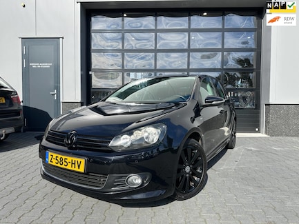 Volkswagen Golf 0