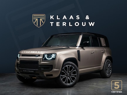 Land Rover Defender 0