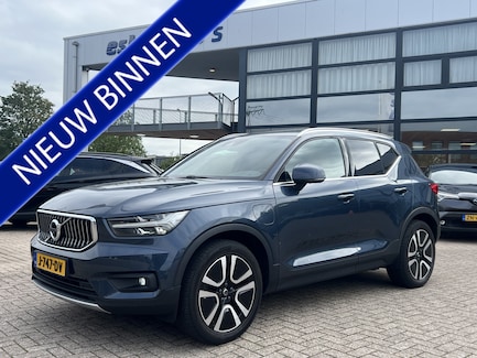 Volvo XC40 0
